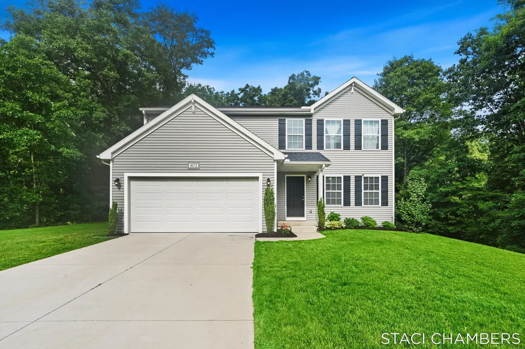 1672 E Ryan Woods Circle Valley Township MI 49010