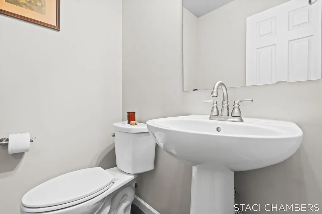 1672 E Ryan Woods Circle Valley Township MI 49010