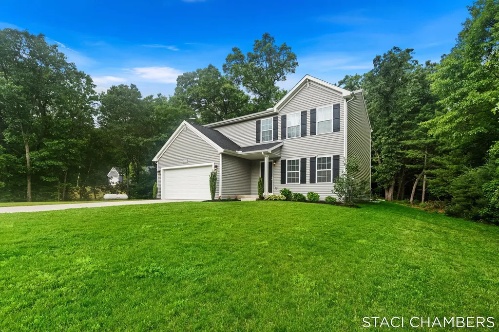 1672 E Ryan Woods Circle Valley Township MI 49010