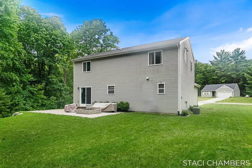 1672 E Ryan Woods Circle Valley Township MI 49010