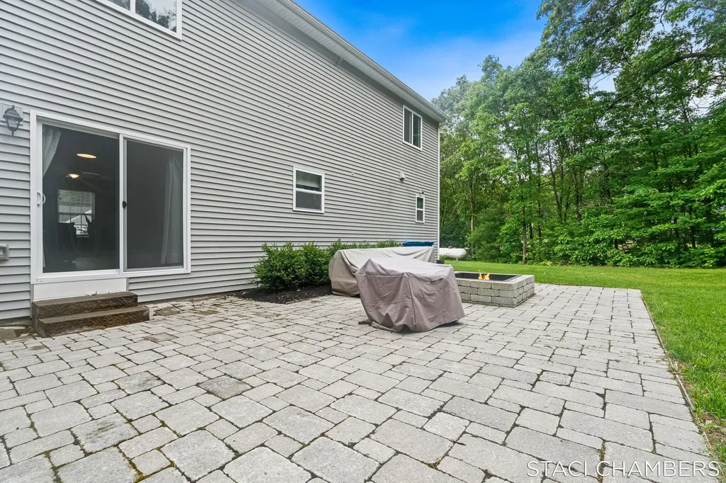 1672 E Ryan Woods Circle Valley Township MI 49010