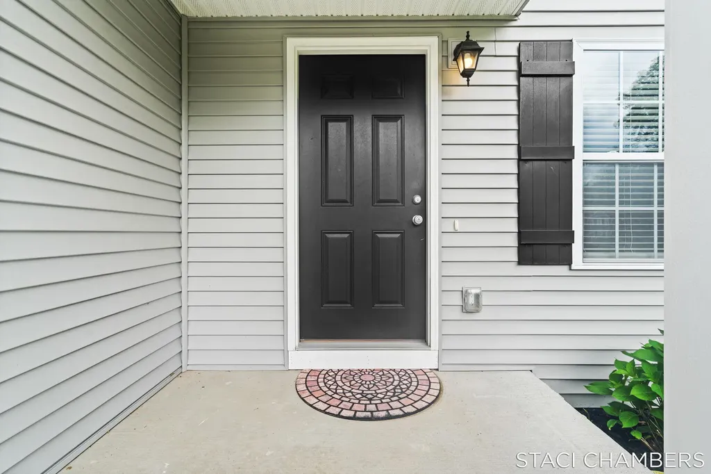 1672 E Ryan Woods Circle Valley Township MI 49010