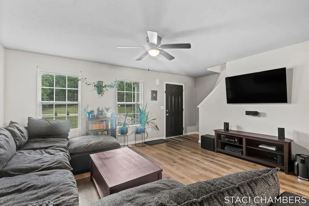 1672 E Ryan Woods Circle Valley Township MI 49010