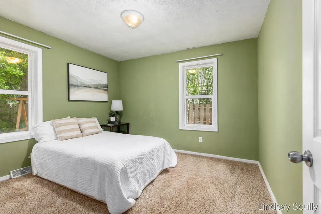 4914 Haughey Avenue SW Wyoming City MI 49548
