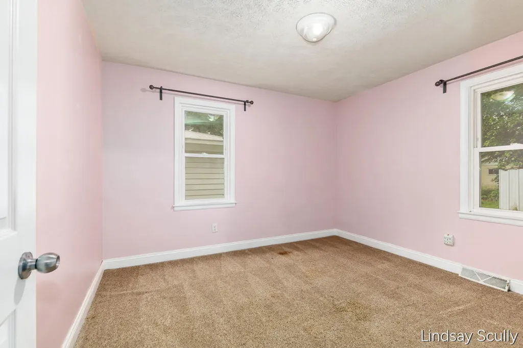 4914 Haughey Avenue SW Wyoming City MI 49548