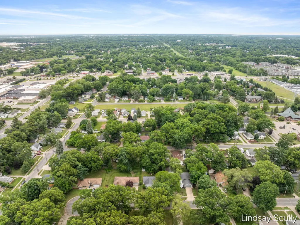 4914 Haughey Avenue SW Wyoming City MI 49548