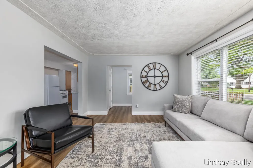 4914 Haughey Avenue SW Wyoming City MI 49548