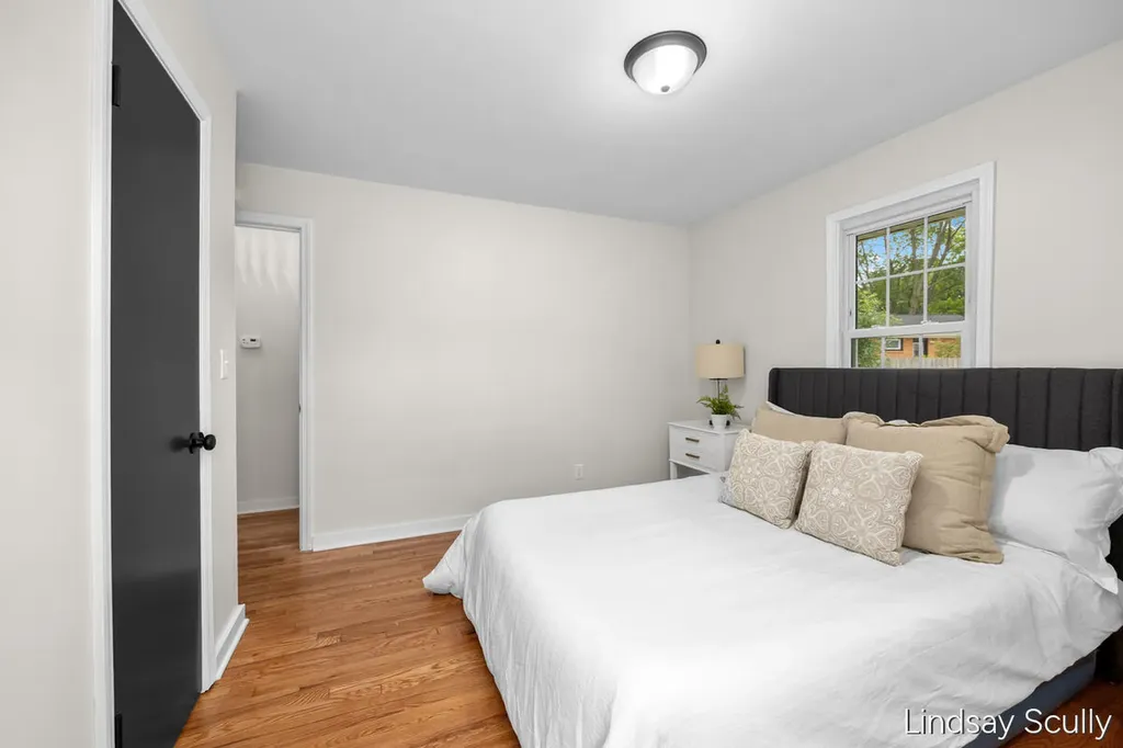 160 Boltwood Drive NE Grand Rapids City MI 49505