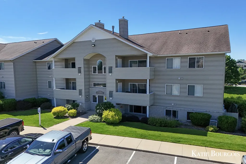 8588 Jasonville Court SE Caledonia Township MI 49316
