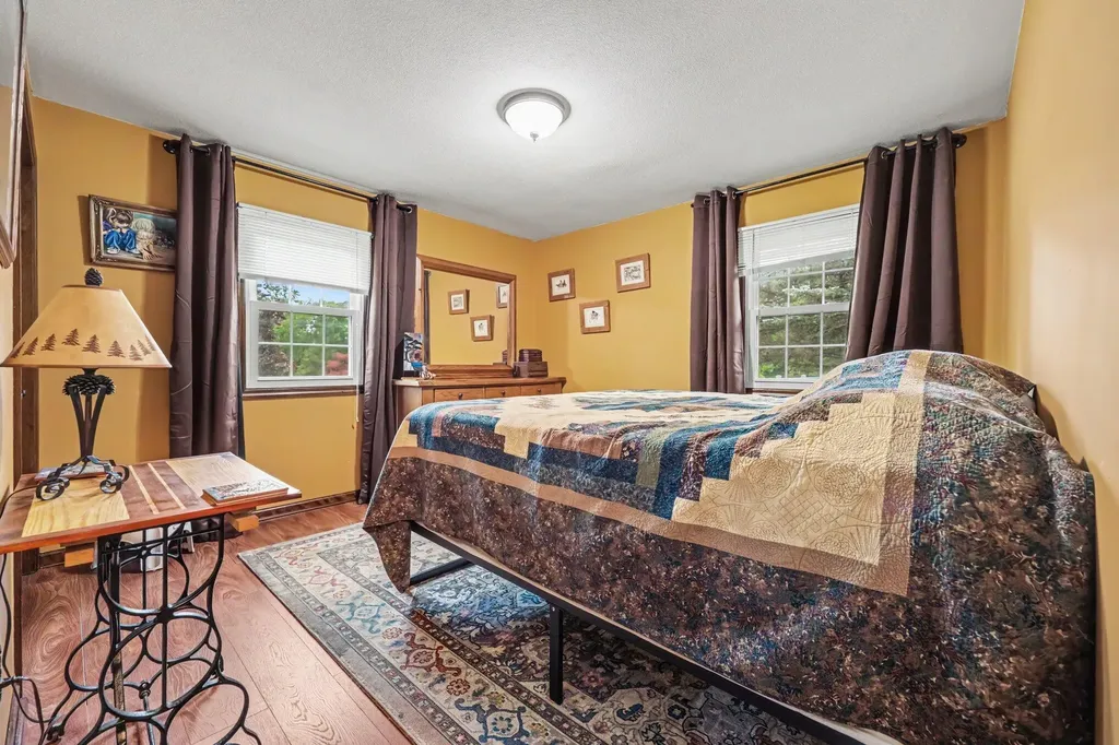 2256 Rogue River Road NE Plainfield Charter Township MI 49306