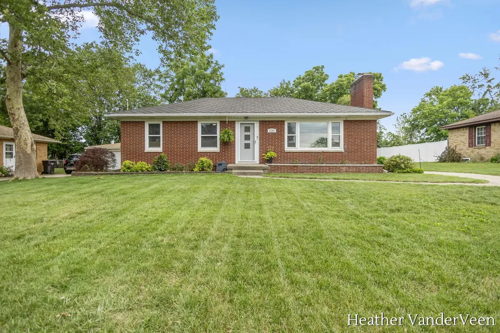 1281 Blanchard Street SW Wyoming City MI 49509