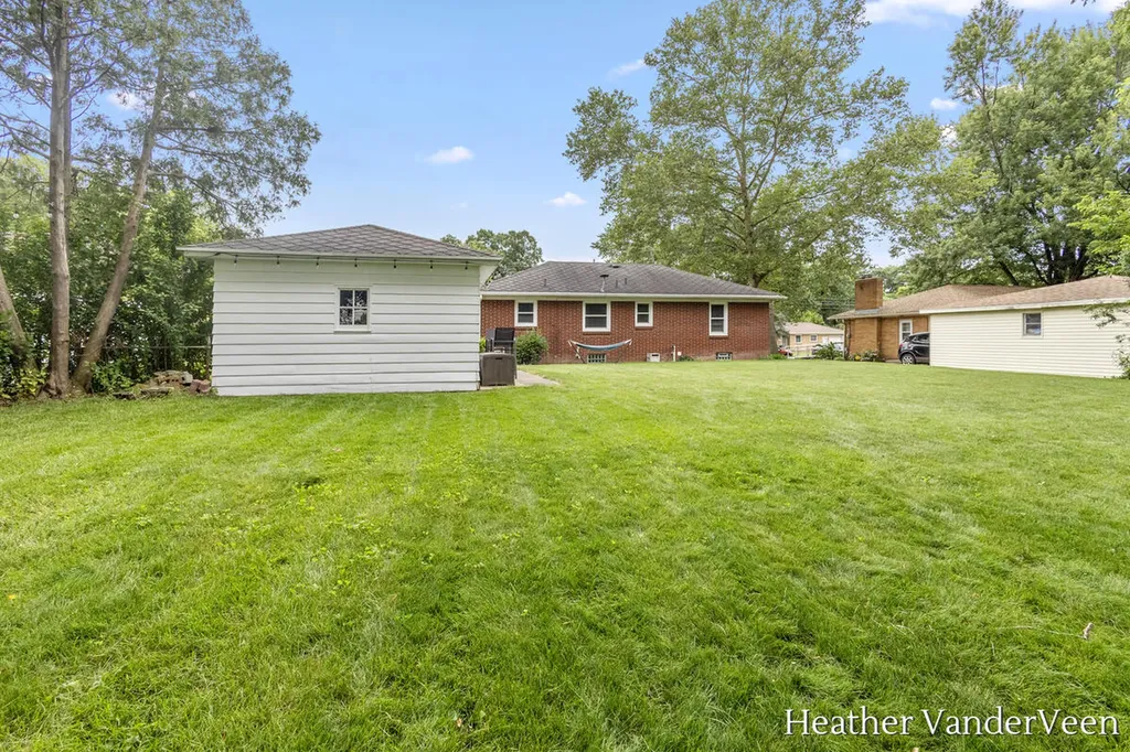 1281 Blanchard Street SW Wyoming City MI 49509