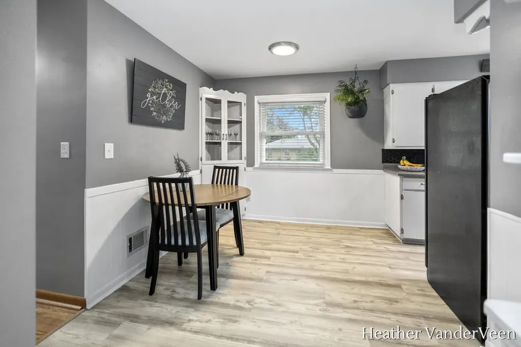 1281 Blanchard Street SW Wyoming City MI 49509