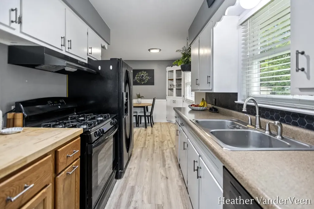 1281 Blanchard Street SW Wyoming City MI 49509