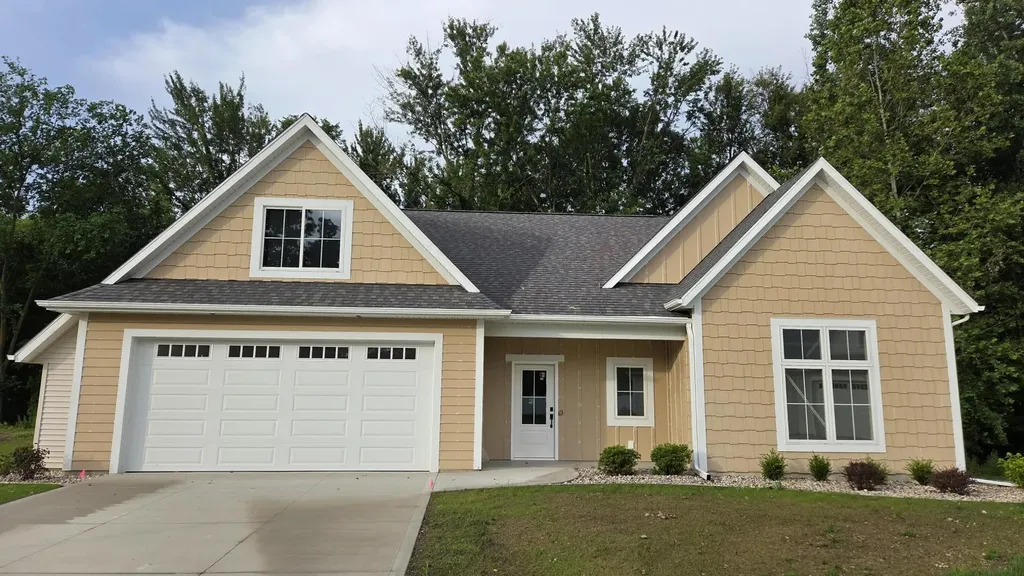 1500 Poppy Point Drive Georgetown Charter Township MI 49428