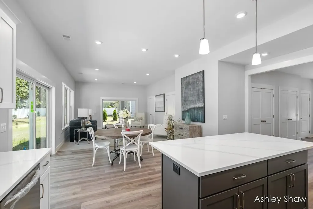 1500 Poppy Point Drive Georgetown Charter Township MI 49428
