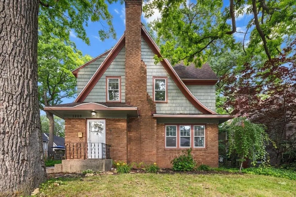 1220 Colorado Avenue SE Grand Rapids City MI 49506