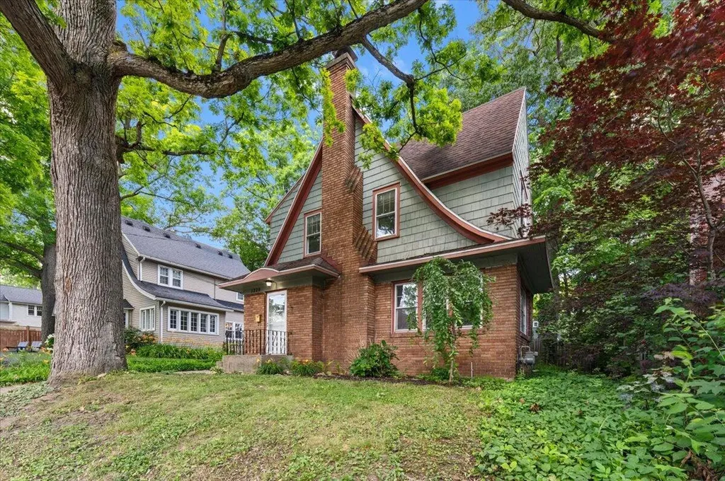 1220 Colorado Avenue SE Grand Rapids City MI 49506