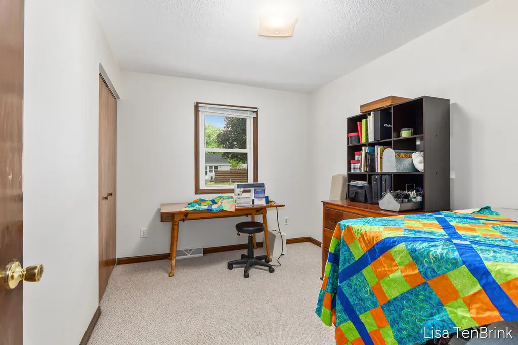 5614 Marlin Avenue Hudsonville City MI 49426