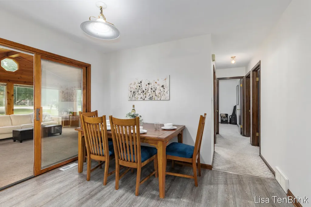 5614 Marlin Avenue Hudsonville City MI 49426