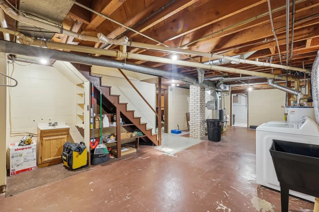 719 Aster Avenue Holland City MI 49423