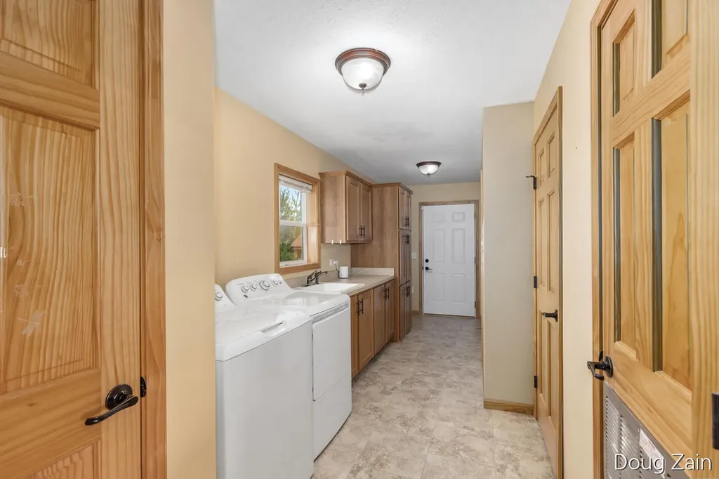 13611 Snapdragon Lane Solon Township MI 49319