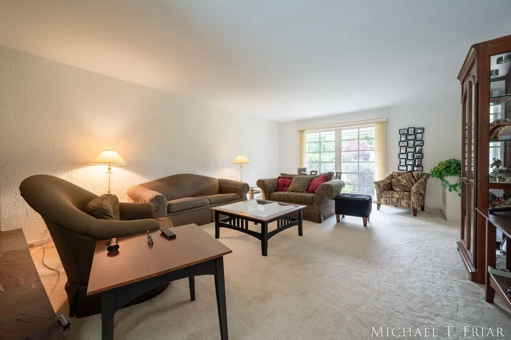 1705 Derbyshire Street SE Grand Rapids City MI 49508