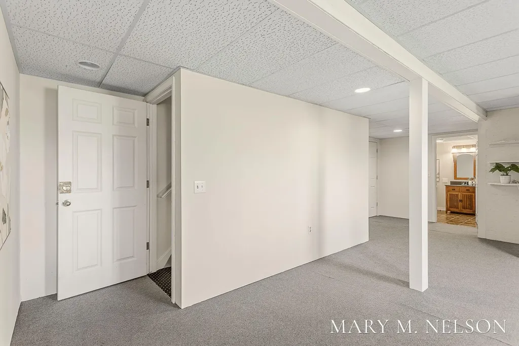61 Majestic Court Zeeland City MI 49464