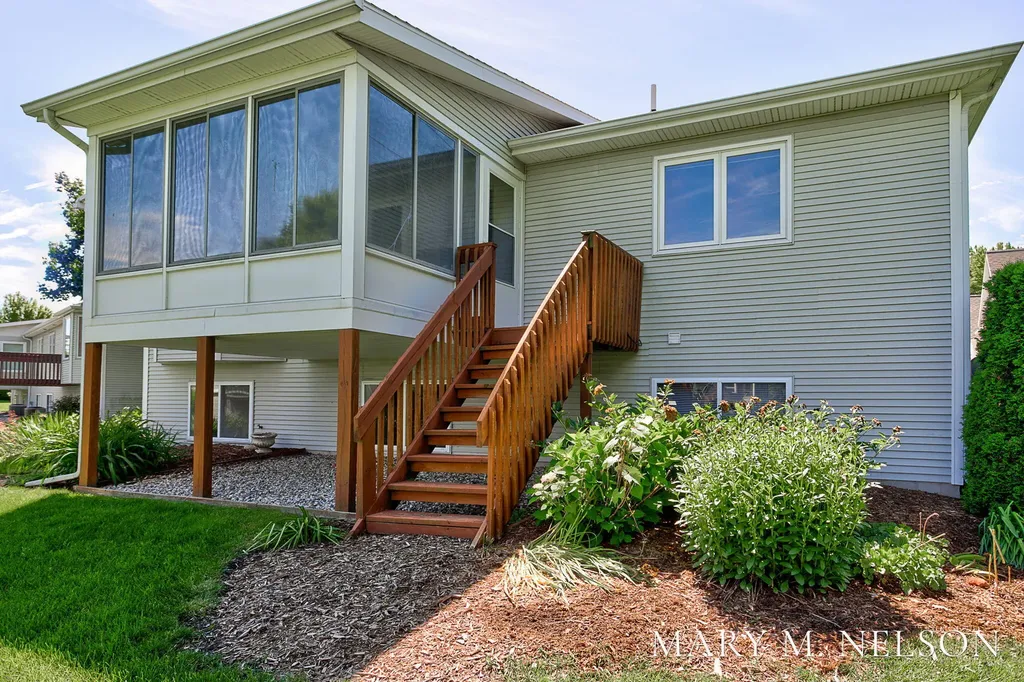 61 Majestic Court Zeeland City MI 49464