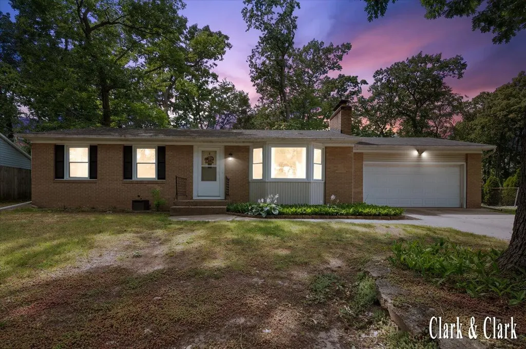 4747 Marshall Avenue SE Kentwood City MI 49508