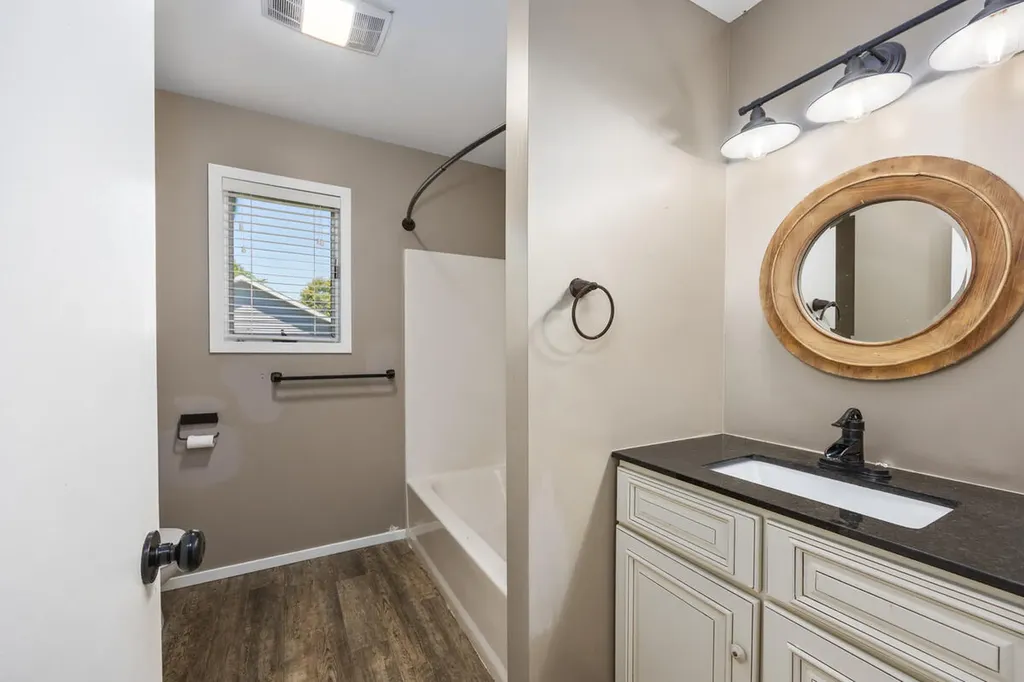 271 Glendale Street Holland City MI 49423