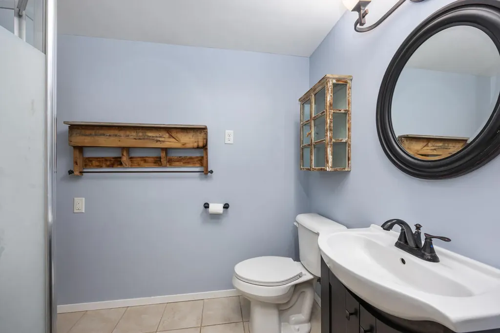 271 Glendale Street Holland City MI 49423
