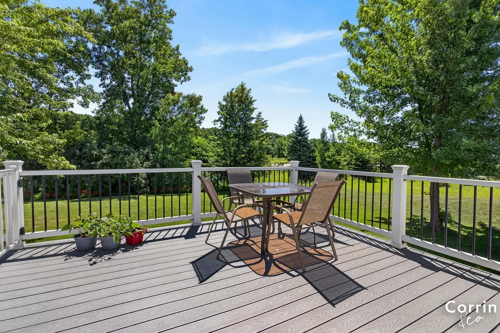 2146 E Maple Court Zeeland Charter Township MI 49464