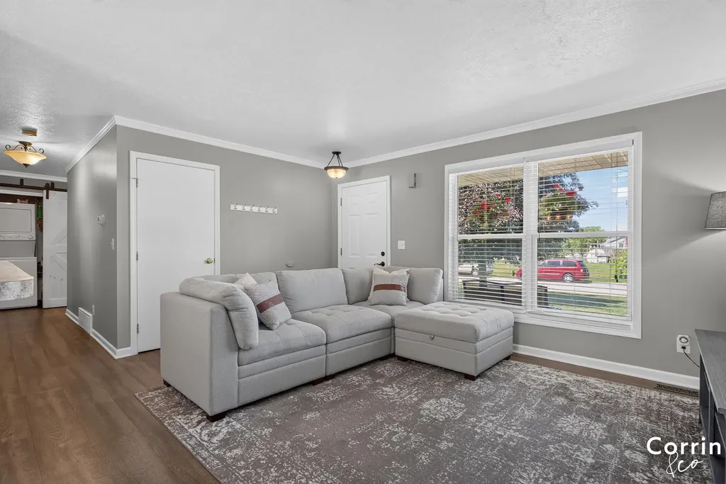 2146 E Maple Court Zeeland Charter Township MI 49464
