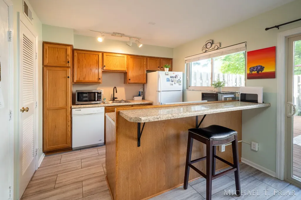 2429 Cranden Drive SE Grand Rapids City MI 49506