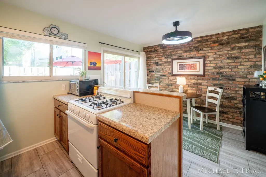 2429 Cranden Drive SE Grand Rapids City MI 49506