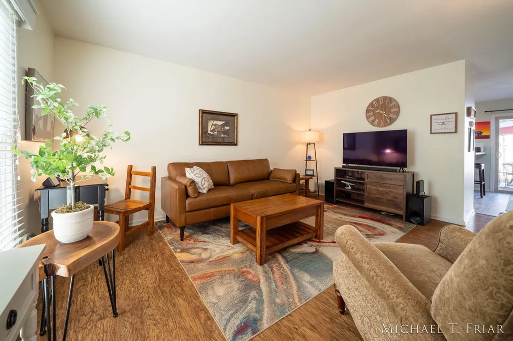 2429 Cranden Drive SE Grand Rapids City MI 49506