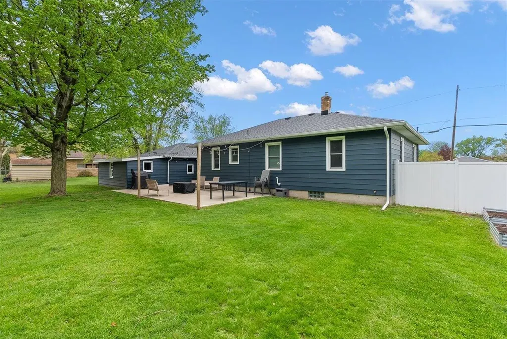 2538 Rosewood Street Georgetown Charter Township MI 49428