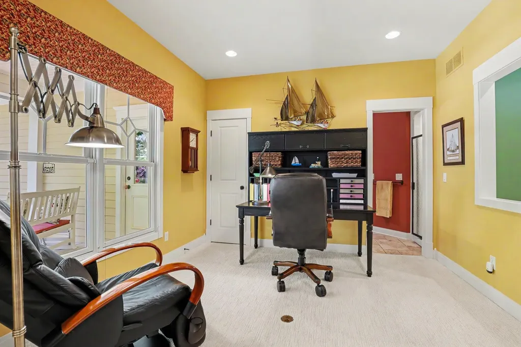 4492 Oak Arbor Drive NE Plainfield Charter Township MI 49525