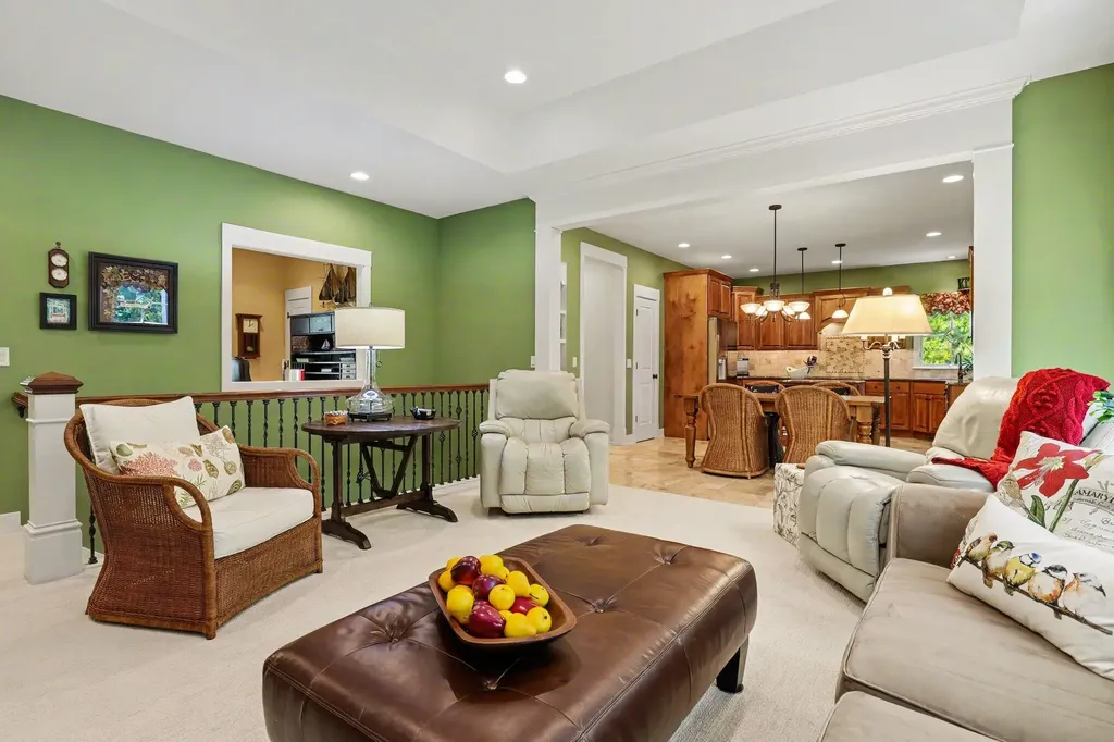 4492 Oak Arbor Drive NE Plainfield Charter Township MI 49525