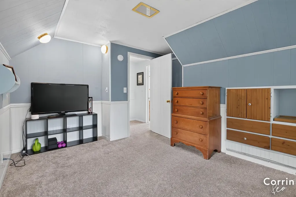 2051 Nolan Avenue NW Walker City MI 49534