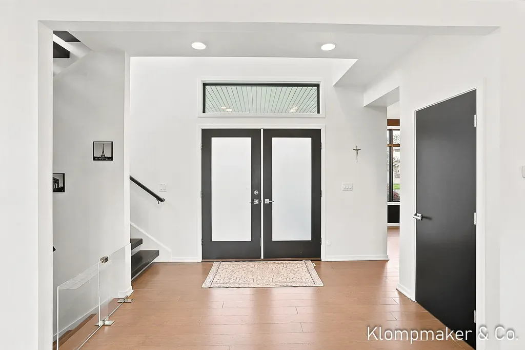 4431 Grand Point Holland Charter Township MI 49424