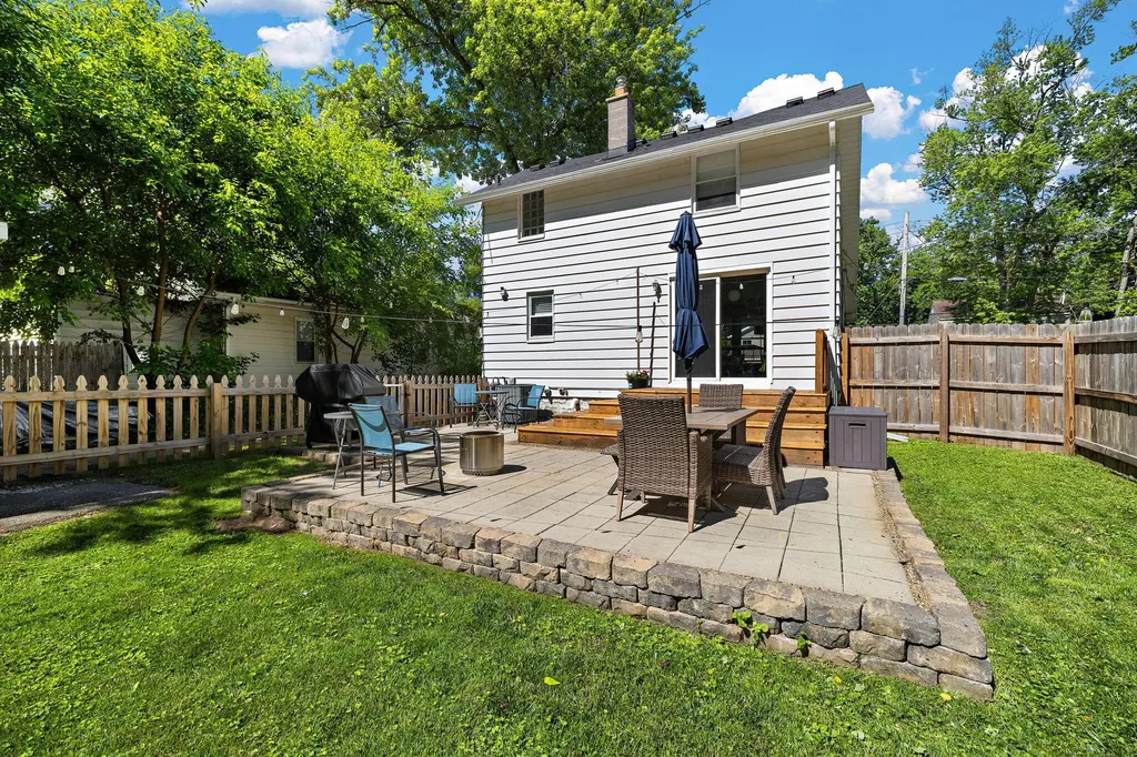1224 Edith NE Grand Rapids City MI 49505