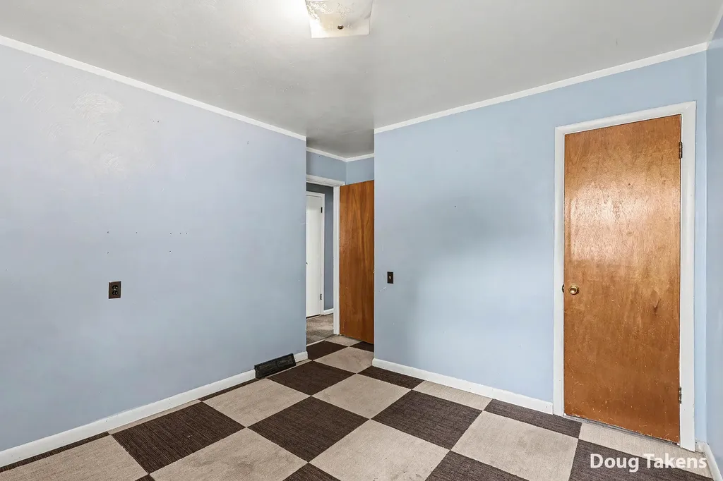 143 Nancy Street SE Kentwood City MI 49548