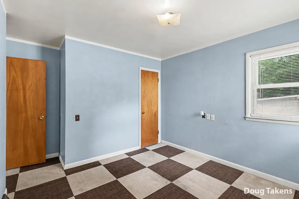 143 Nancy Street SE Kentwood City MI 49548