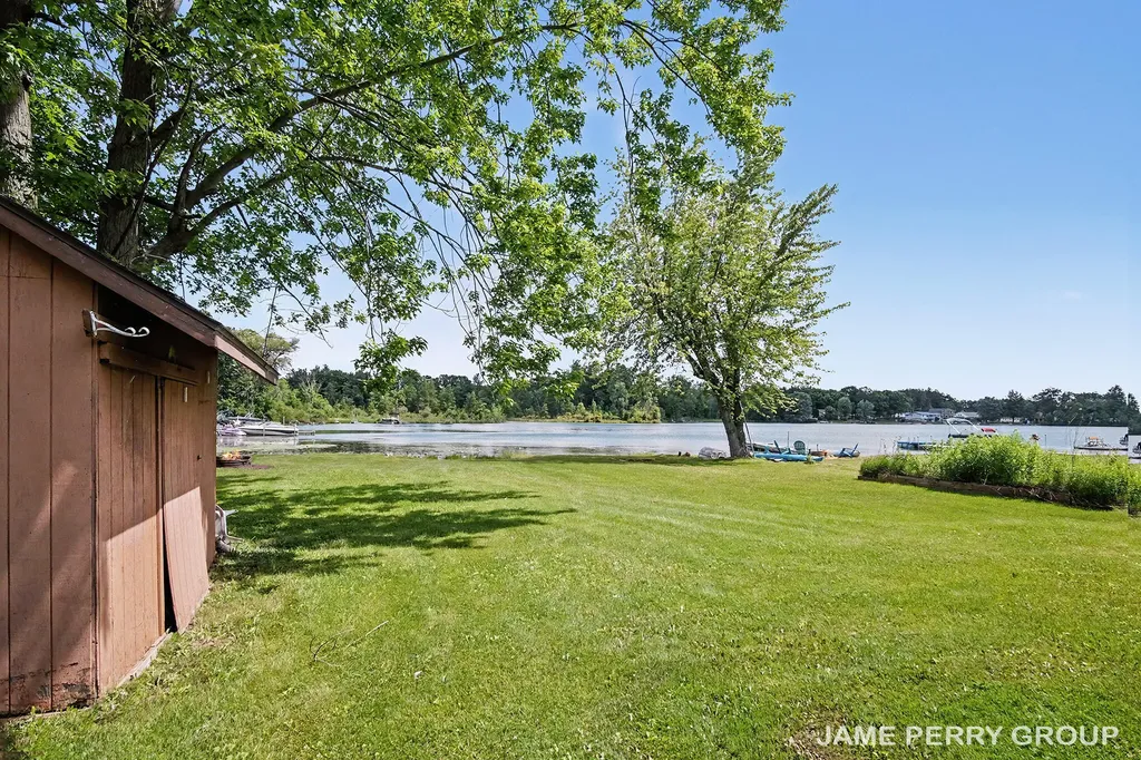 3357 Flint Drive Evergreen Township MI 48884