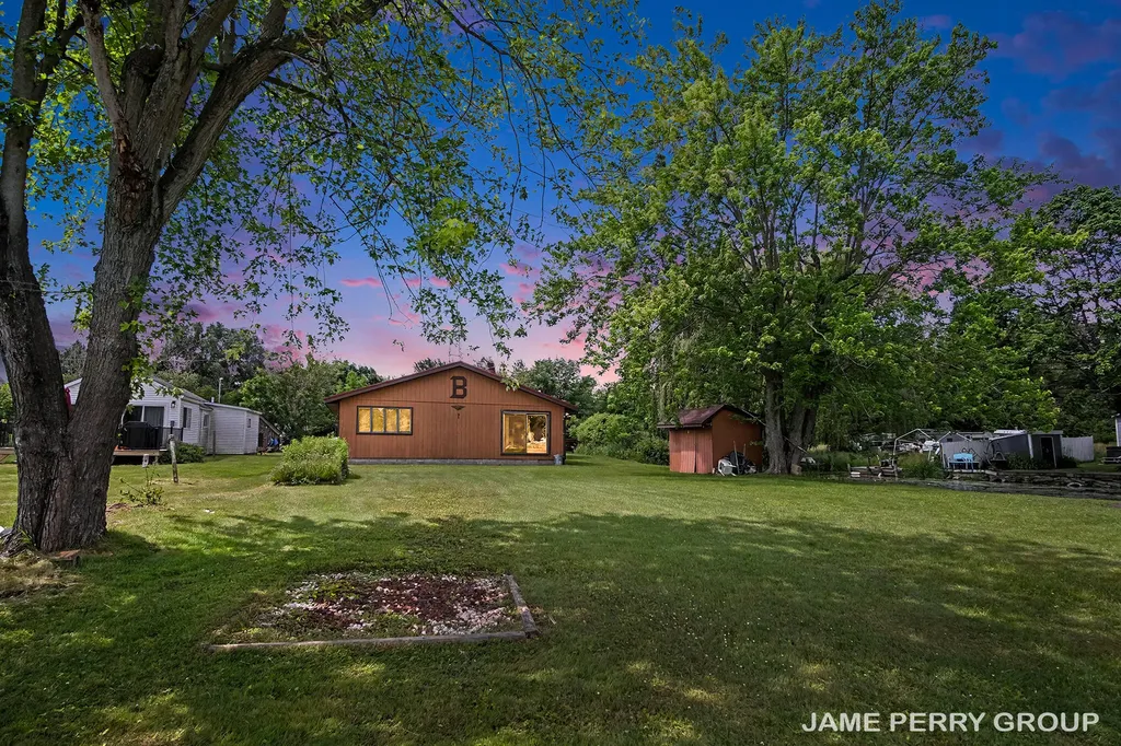 3357 Flint Drive Evergreen Township MI 48884