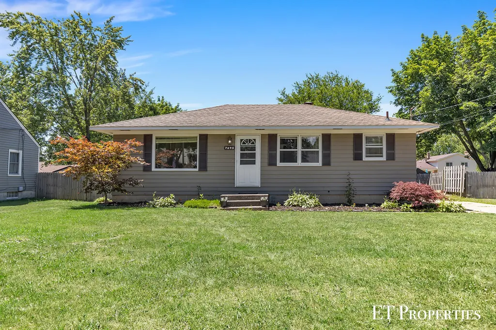 7695 Thomas Avenue Georgetown Charter Township MI 49428