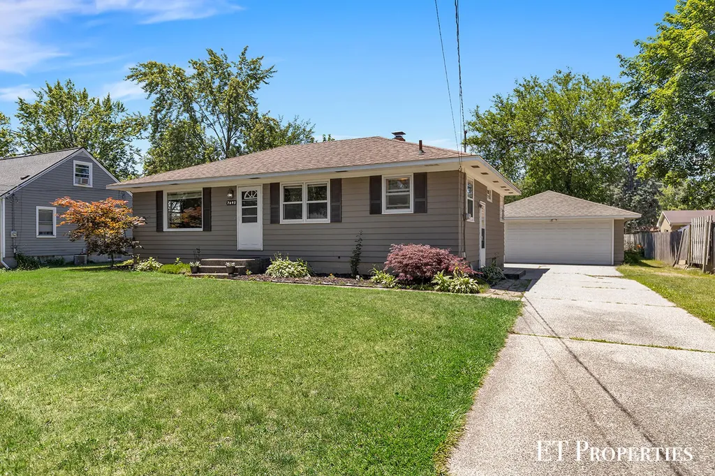 7695 Thomas Avenue Georgetown Charter Township MI 49428