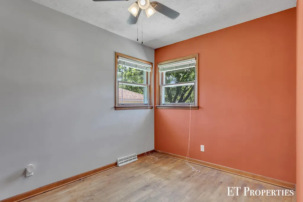 7695 Thomas Avenue Georgetown Charter Township MI 49428